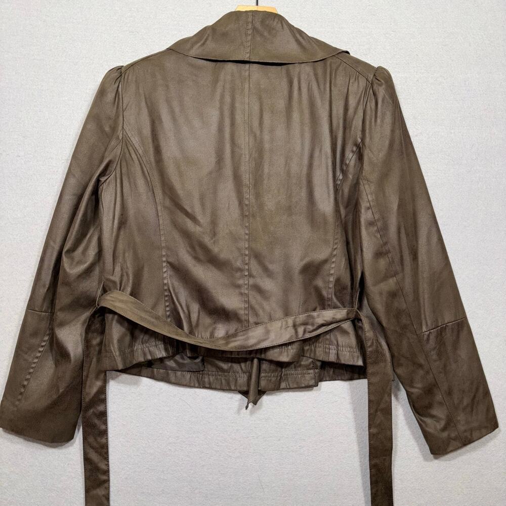 Worthington Women's Faux Leather Ruffle Jacket XL Brown Belted Cropped Chic Edgy - Picture 2 of 6
